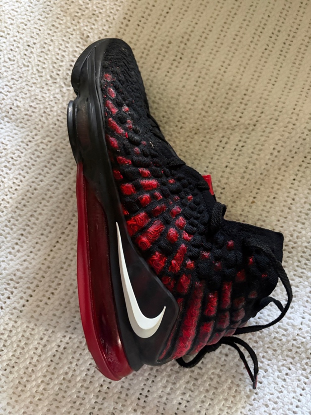 LeBron James 17 Infrared Nike Men's Black and Red Basketball Shoes - Picture 6 of 7
